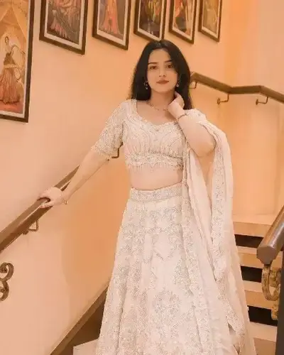 Escort Pernem